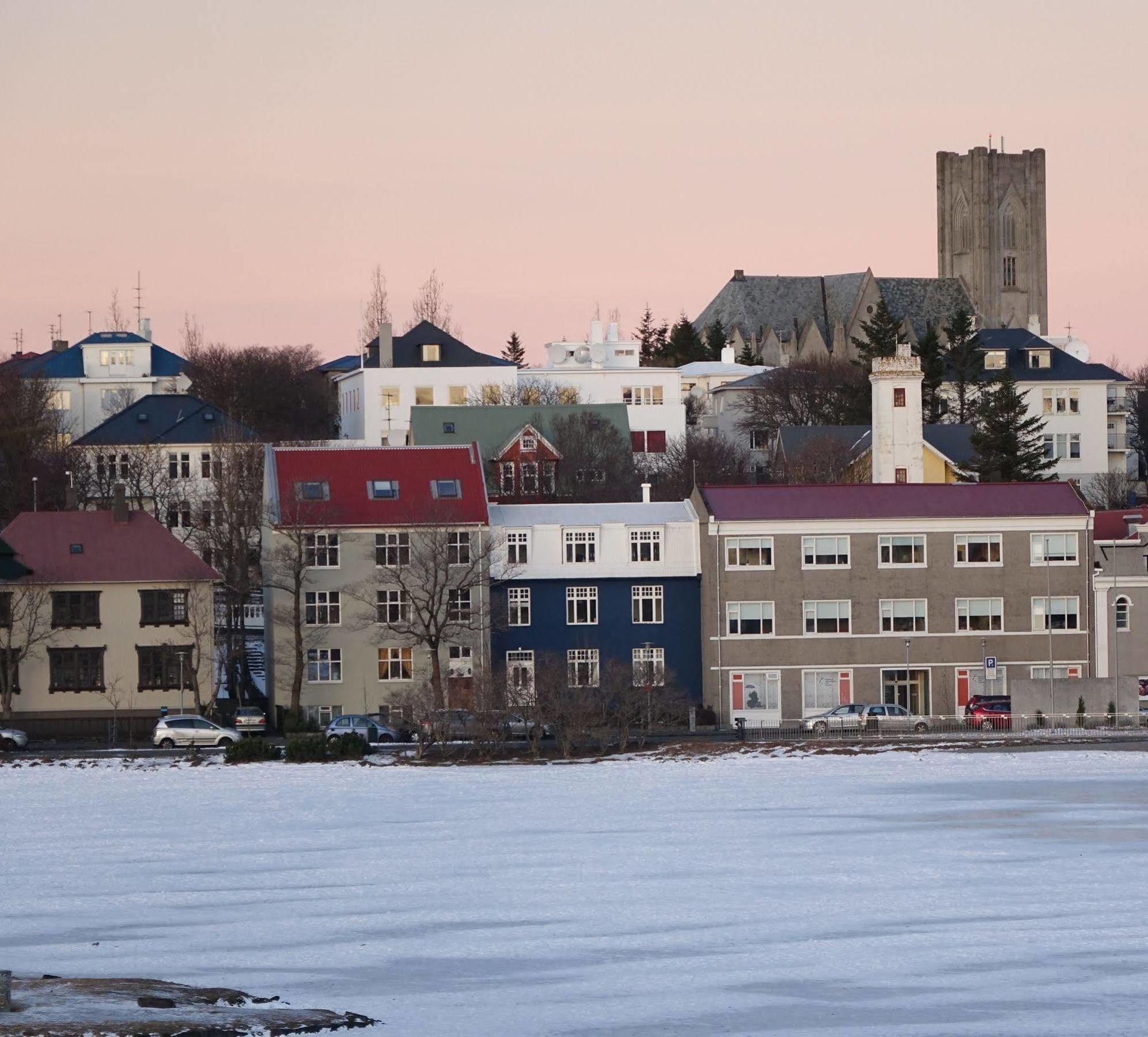 Castle House & Embassy Luxury Apartments Reykjavik Exterior photo