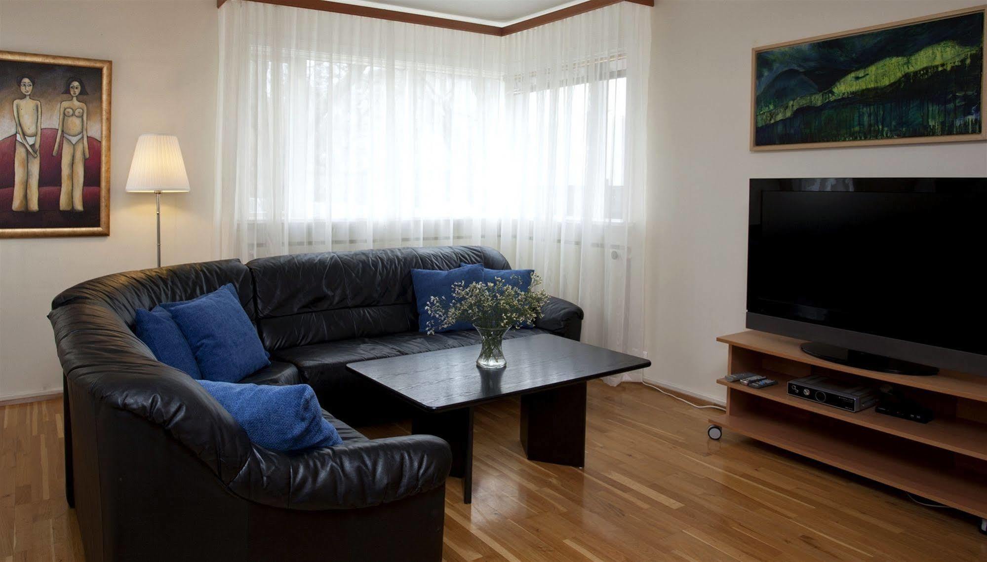 Castle House & Embassy Luxury Apartments Reykjavik Exterior photo